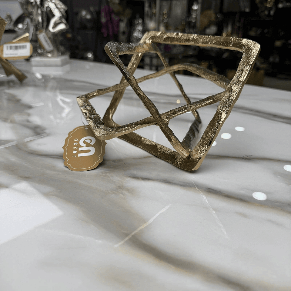 GEOMETRİK GOLD DÖKÜM OBJE 2