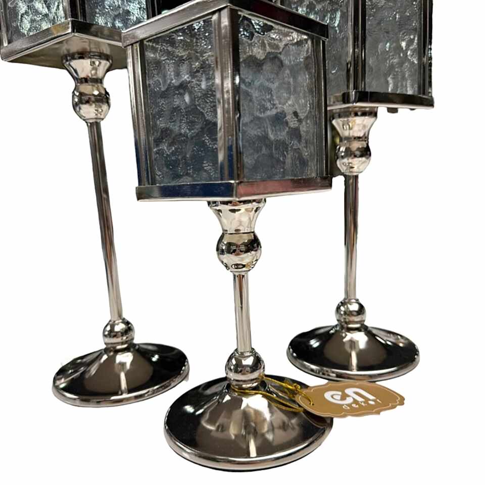 3'LÜ GÜMÜŞ METAL AYAKLI KARE CAM MUMLUK SETİ